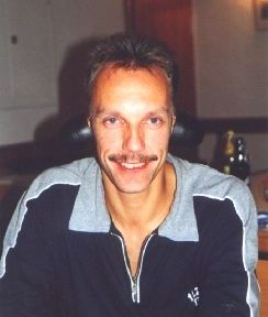 Irgendwie hab ich das dumme Gefühl, diese schnuckeligen Ohrenwärmer machen doch nicht unsichtbar !?